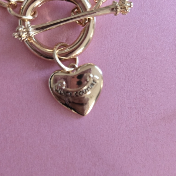 JUICY COUTURE Charm Necklace and Crown Earrings - Picture 10 of 14